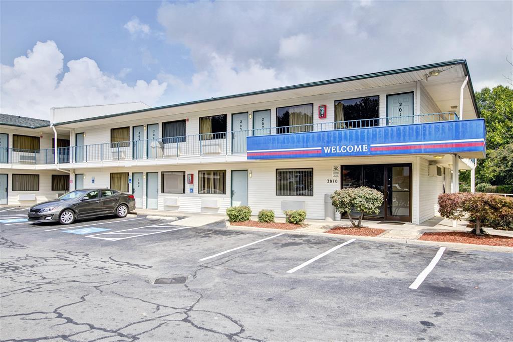 Rodeway Inn Winston Salem Route 52 Esterno foto